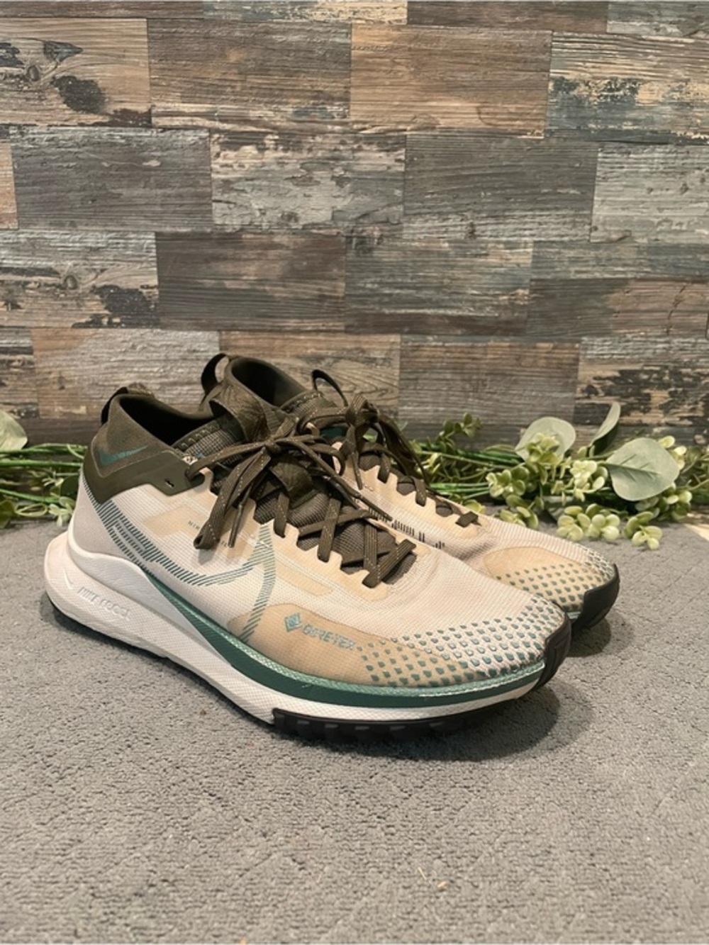 Nike React Pegasus Trail 4 Gore-Tex Running Shoes Size 9 Men's